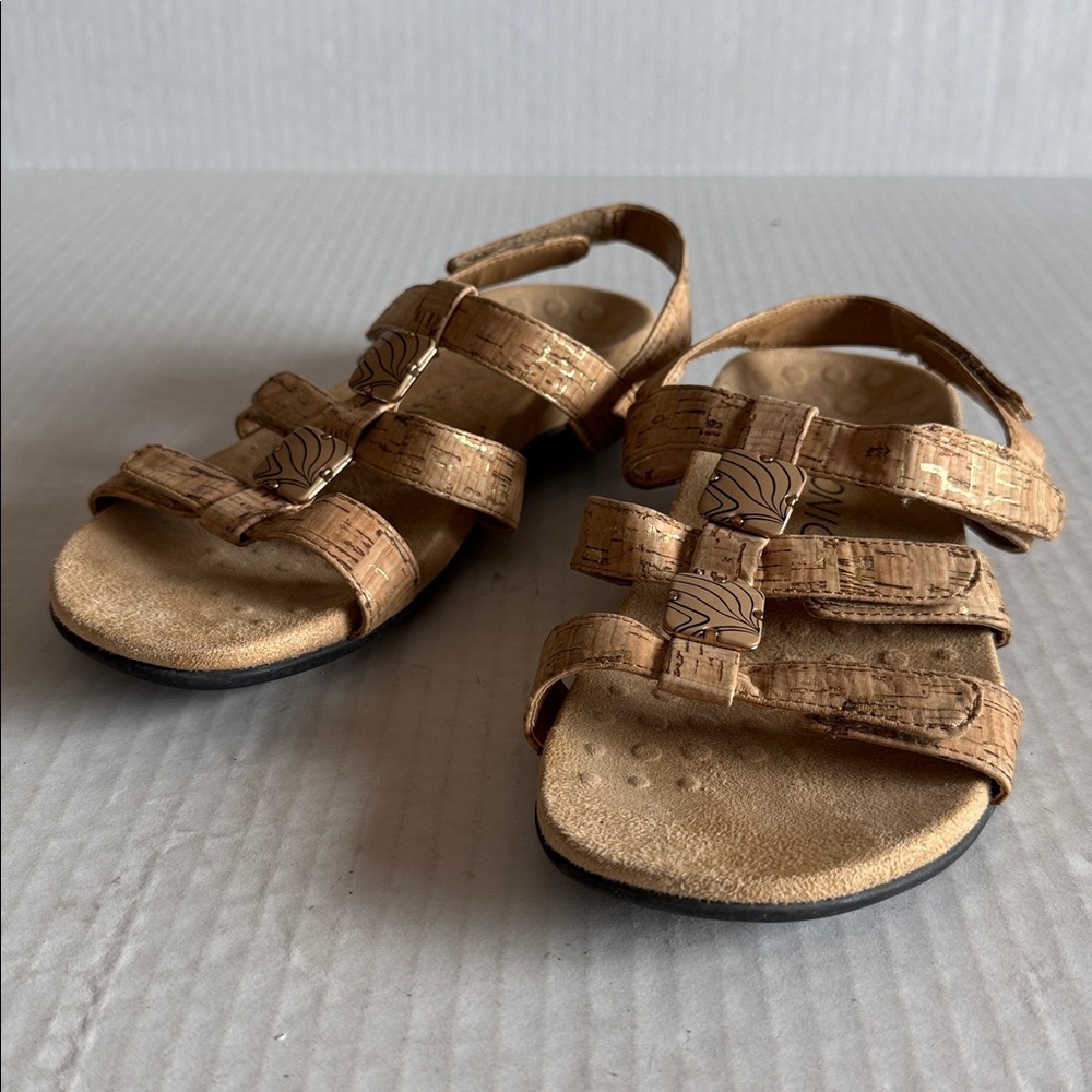 Vionic Amber Sandals In Tan Cork - Picture 2 of 11